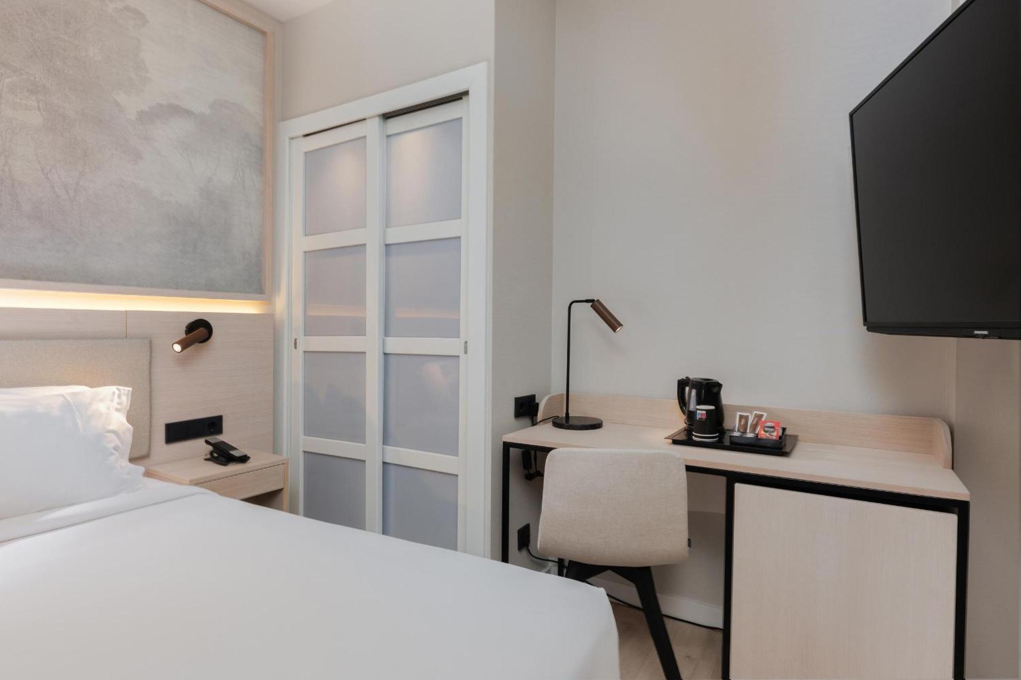 Comfort Double Room Interior